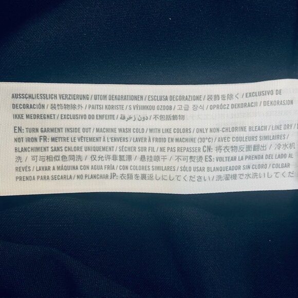 ABERCROMBIE & FITCH Navy Pleated Skort Mini Skirt, Size XL - NWT - Picture 5 of 5